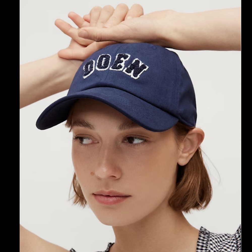Gap DOEN Navy Blue Cap